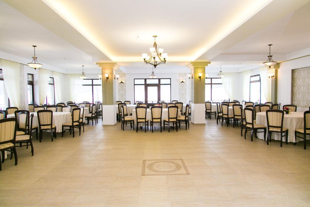 Sîmbăta de Sus Pensiunea Roua Muntilor المظهر الخارجي الصورة